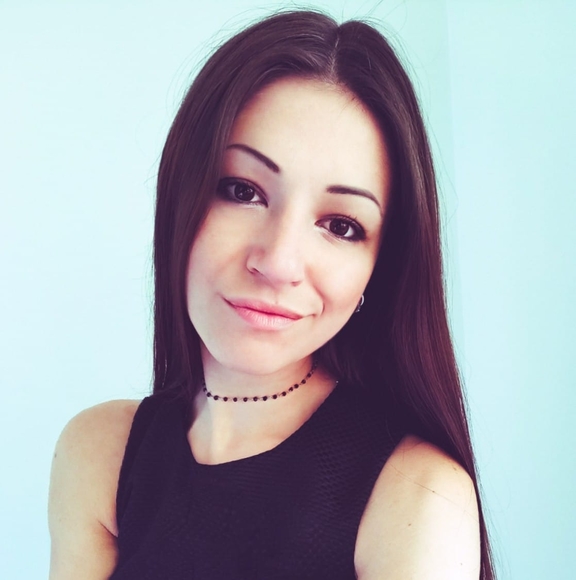 stefaniraykova